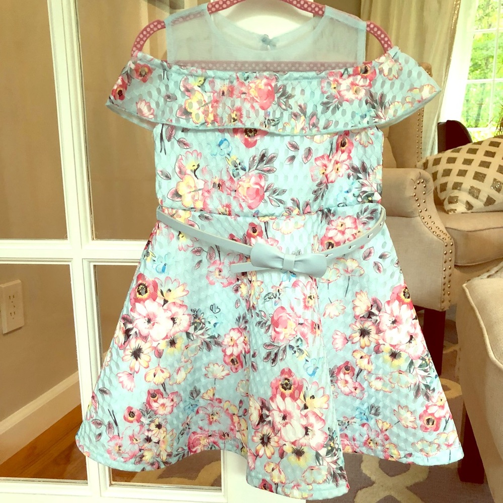 Flowered cold shoulder dress